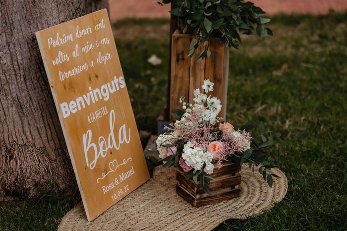 Rincones del banquete con toques de color rosa 🌸 - 2