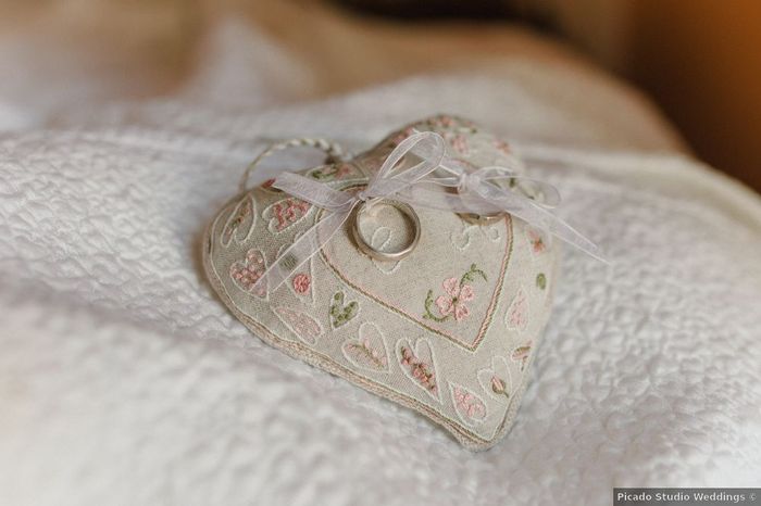 ¡Aquí tienes la guía perfecta para elegir las alianzas de boda! 💍 - 1