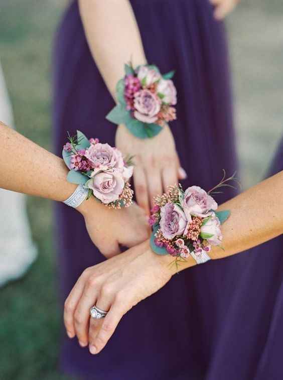 corsage