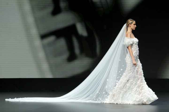 ¡No te pierdas la increíble colección que ha presentado PRONOVIAS en la Valmont Bridal Fashion Week!