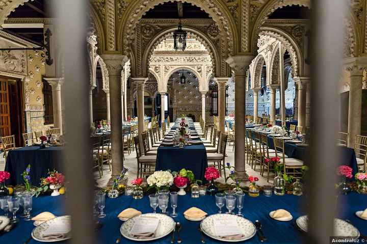 Banquete con toques azules: ¿muy cantoso o acierto? 💙 - 1