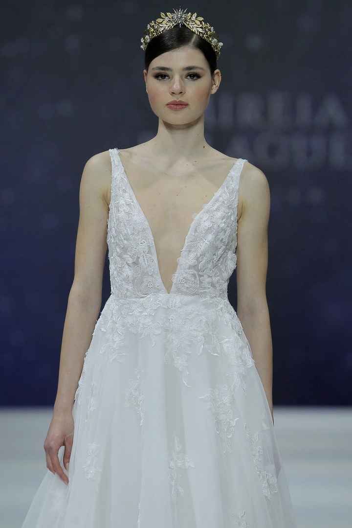 Barcelona Bridal Fashion Week: ¡10 escotes de infarto que te enamorarán! ❤️ - 7