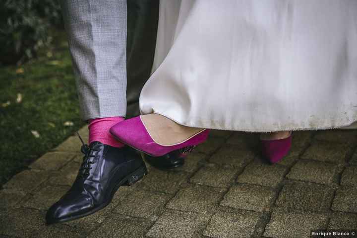 NURIA Y SUS ZAPATOS DE NOVIA  Zapatos color novia, Vestidos de novia,  Zapatos de boda