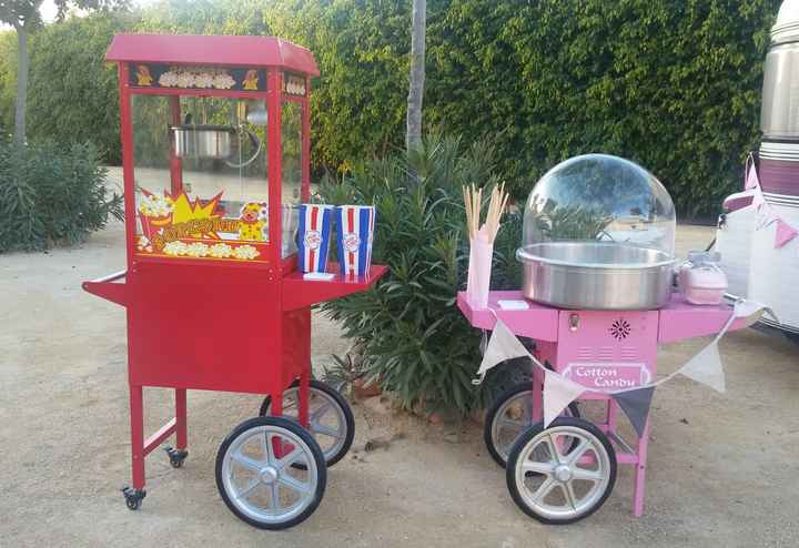 Duelo de food trucks: ¿palomitas o hot dogs? - 1