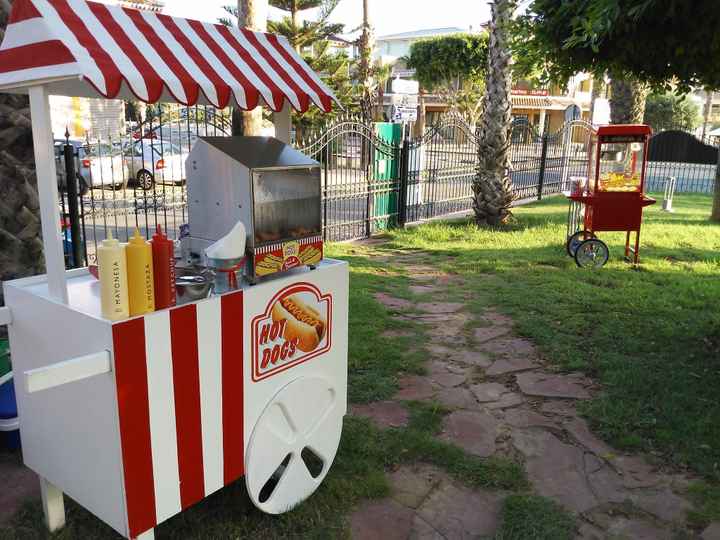 Duelo de food trucks: ¿palomitas o hot dogs? - 2