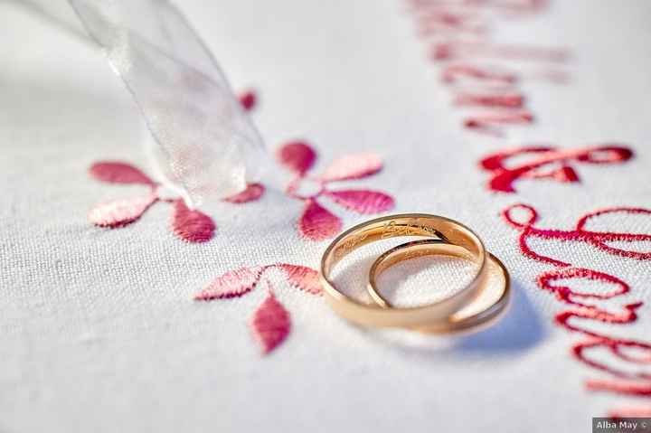 ¿Llevaréis las alianzas tanto el día de la firma como el de la celebración? 💍 - 1