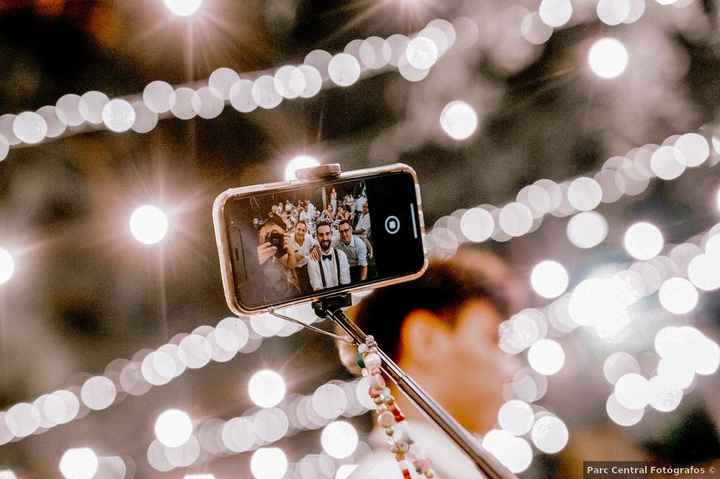 ¿Quién se hará más SELFIES en la boda? 🤳 - 1