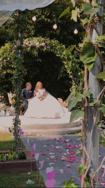 ¡Apuesta todo al verde en la ceremonia de boda! 6