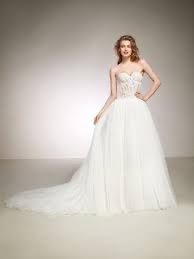 Ideas 💡  de vestidos 👗 de novia 👰🏼‍♀️ 28