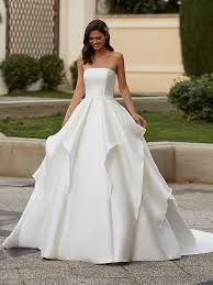 Ideas 💡  de vestidos 👗 de novia 👰🏼‍♀️ 40