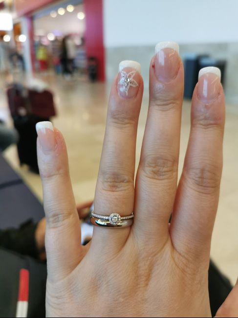Mis uñas de novia 💅🏻💅🏻 3