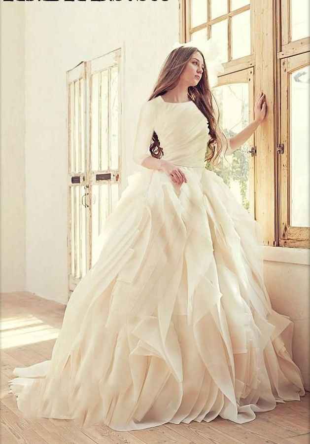 Ideas de vestidos 👗 de novia 👰🏼‍♀️ - 35