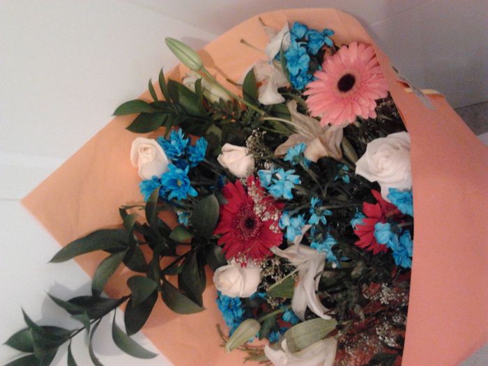 ramo flores azules