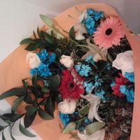 ramo flores azules