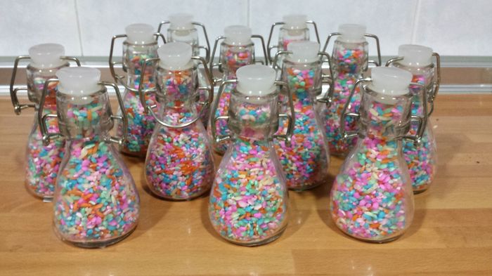 Botellitas de arroz multicolor