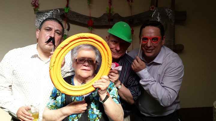 (hasta mis suegros)