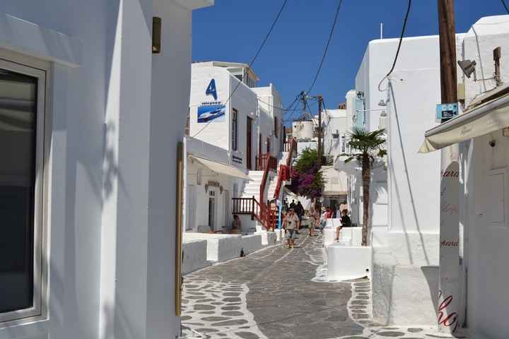 Mikonos