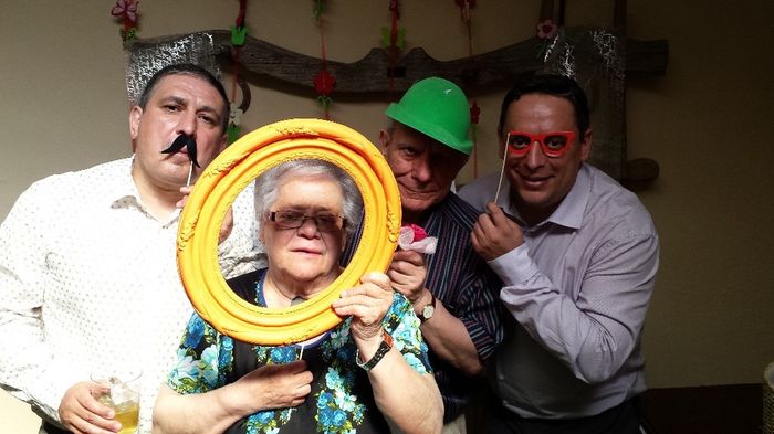 (hasta mis suegros)