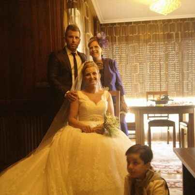 En casa antes de salir a la ceremonia