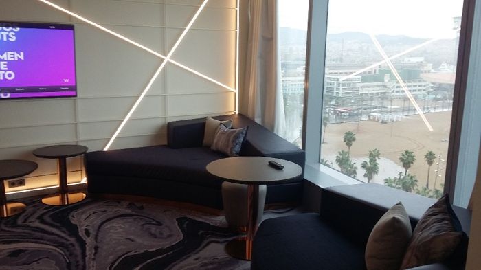 Habitación y vistas.