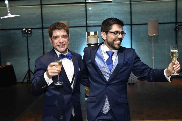 Brindis después de la tarta.