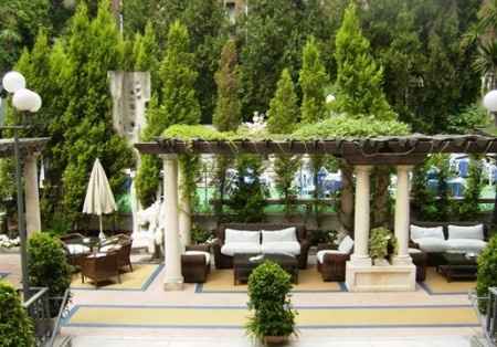 El jardín donde celebraré el coktel