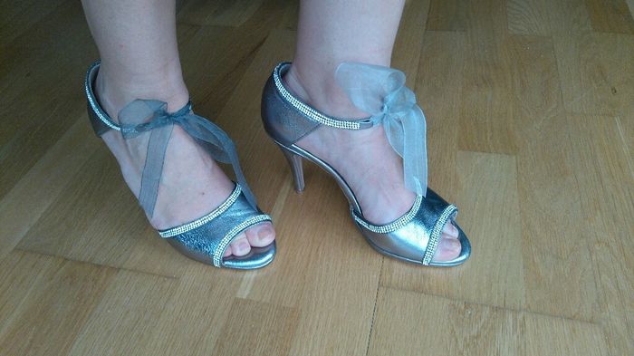 Le cambio el lacito a mis zapatos??? - 3
