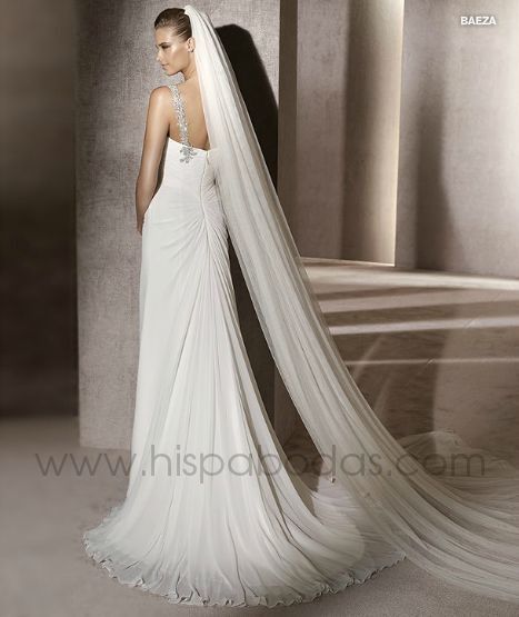 MODELO QUE TIENE LA ASILLA QUE LE VOY A PONER A MI VESTIDO
