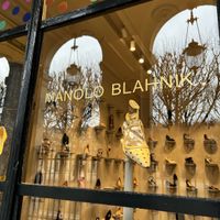 Manolo Blahnik - 4