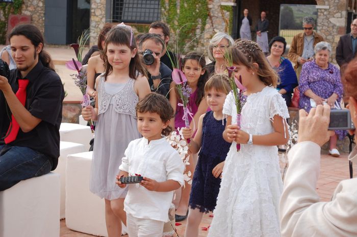 niños ramos y anillos