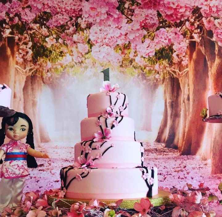TARTA ^^+ DECORADO