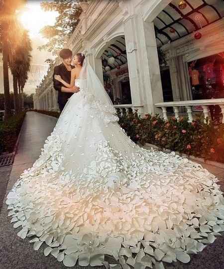 Inspiraciones de cola vestidos !!