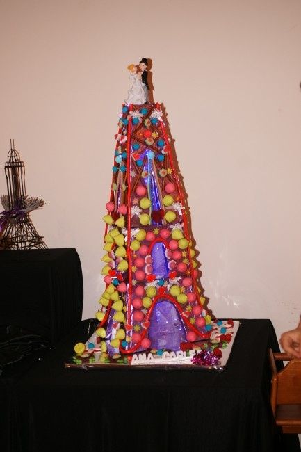 muñeco torre eiffel