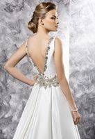 Vestido por detras