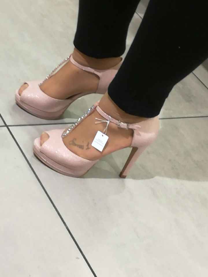  Nuestros zapatos de novia - 1