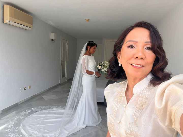 Hola comu!! Tanto tiempo esperando el día y lo rapido que pasa💞 lo repetiría mil veces 🤵🏻👰🏻‍♀️ 🤭✨🌴☀️