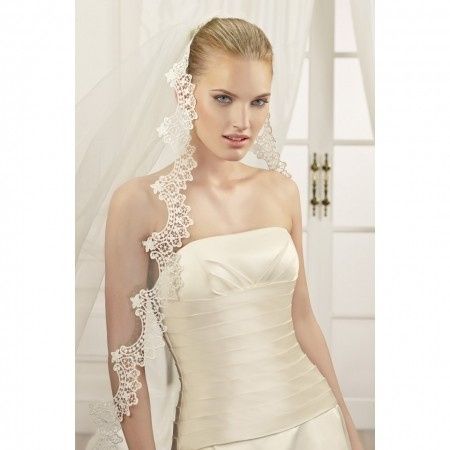 Velo pronovias