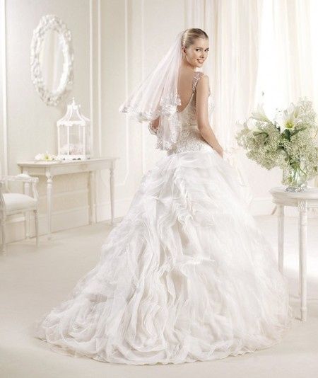 Modelo INA La Sposa