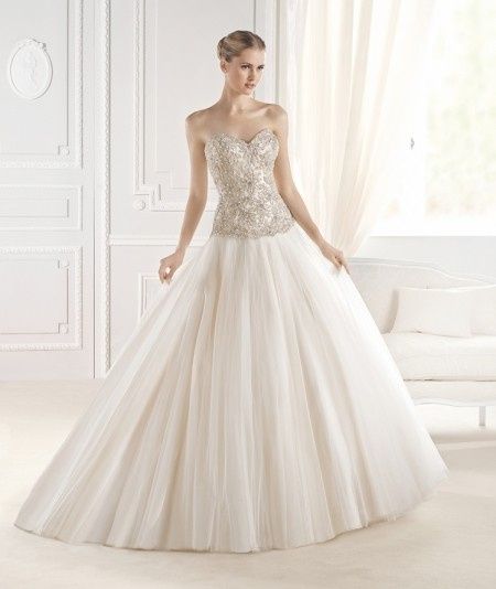Modelo Eriadu, La Sposa