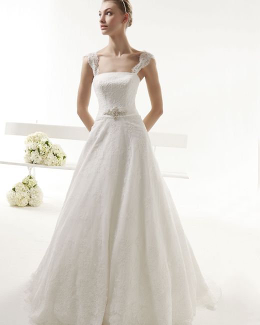 Vestidos de escote cuadrado