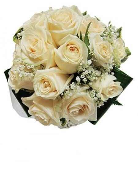 Bouquet de rosas crema