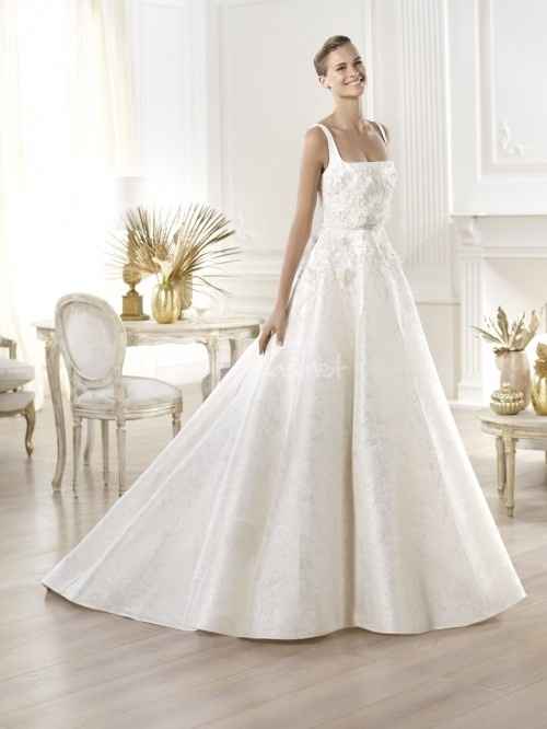 Vestidos de escote cuadrado