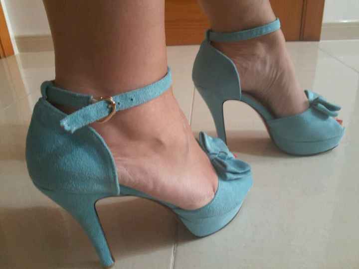 Mis zapatos... - 1