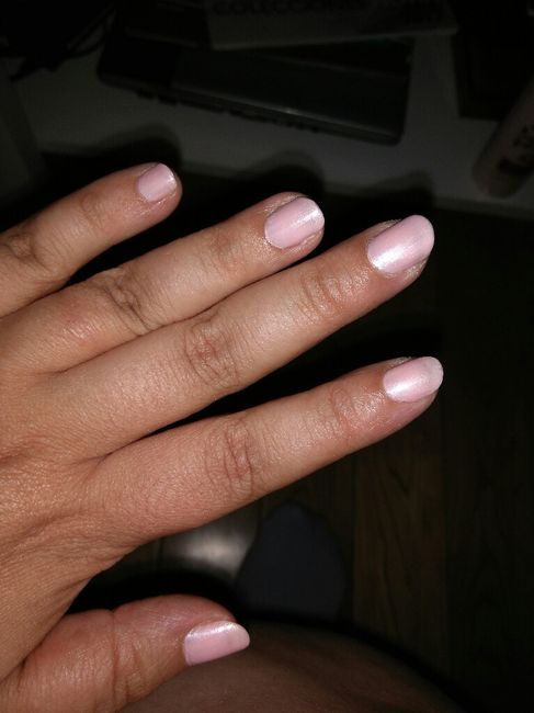 Mis uñas día b - 1