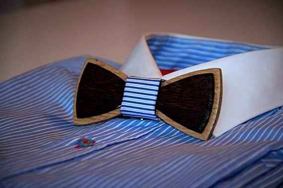 Pajarita de madera