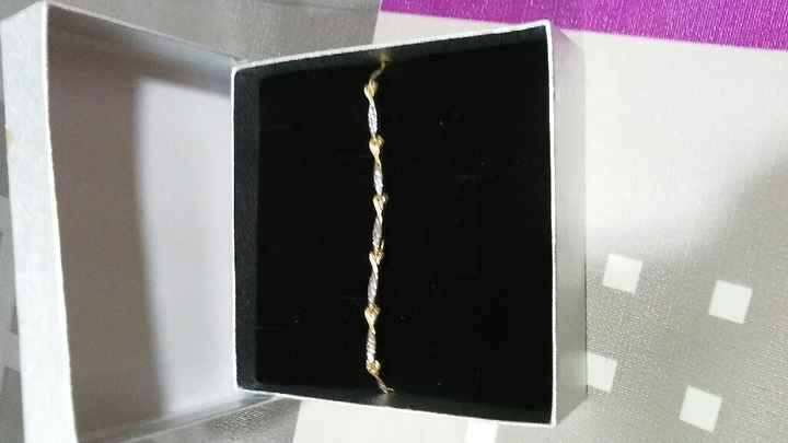 El primer regalo de mi suegra! - 2