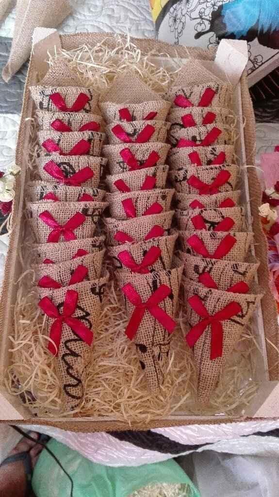 Conos arroz y confeti terminados - 1