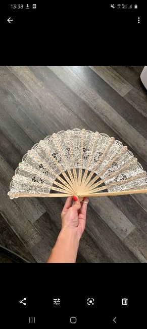 Boda de día: ¿gafas de sol y sombreros? 6