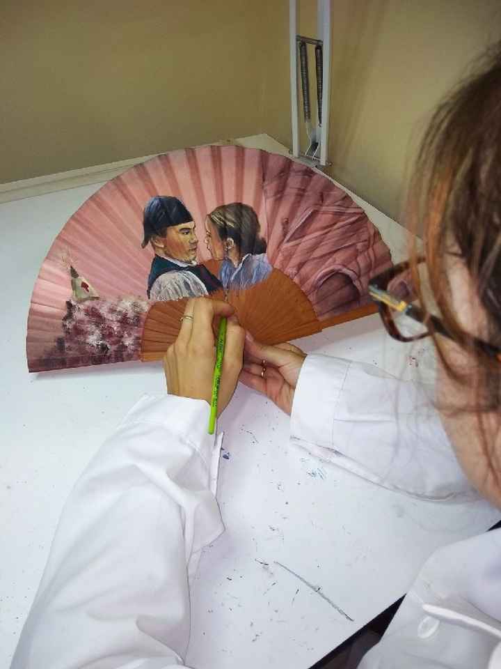 Abanicos pintados a mano - 1