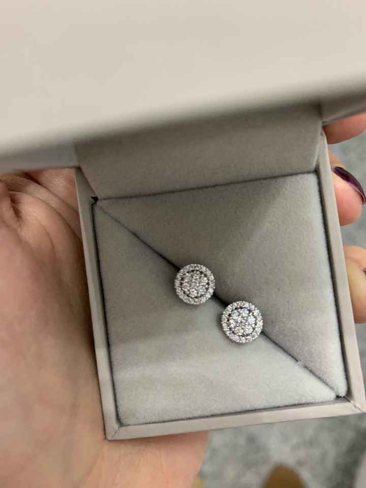 Detallazo de mi marinovio por mi cumple: ya tengo pendientes ! - 1